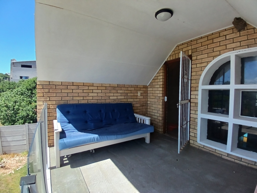 2 Bedroom Property for Sale in Stilbaai Wes Western Cape